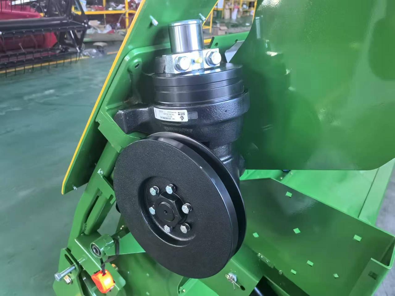 Жатка John Deere HydraFlex 630F на складе — готова к отгрузке
